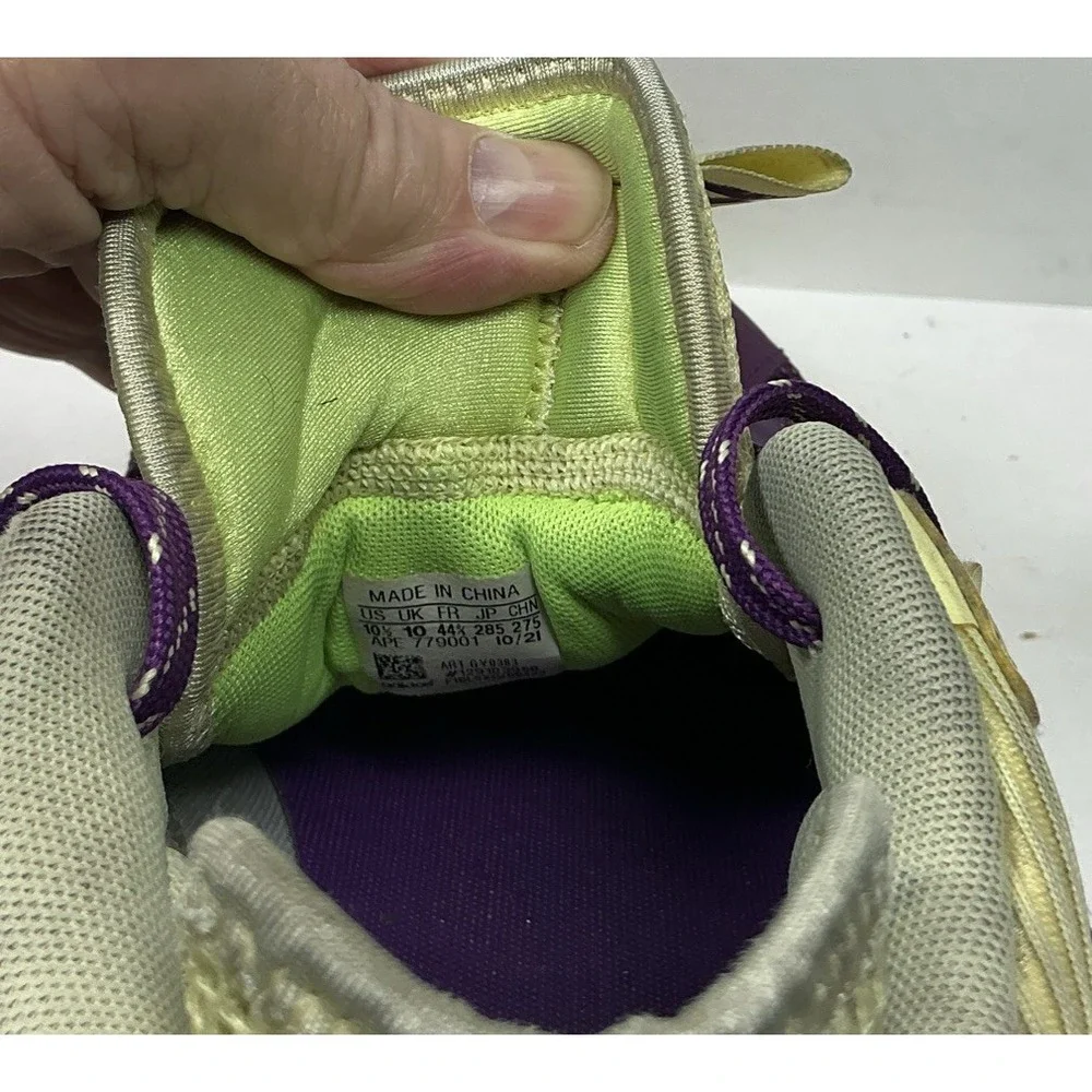 ADIDAS Dame 8 Mens 4th Quarter KO Basketball Shoe Sz 10.5 Yellow Purple Sneakers